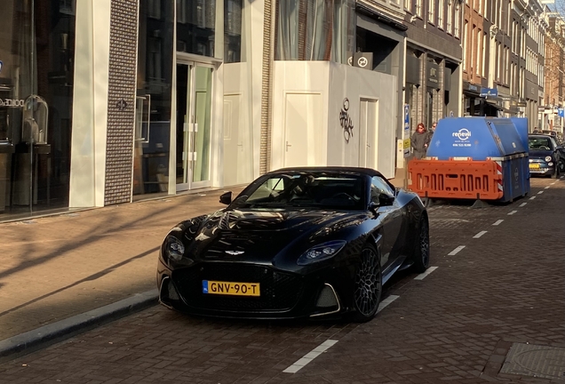 Aston Martin DBS 770 Ultimate Volante