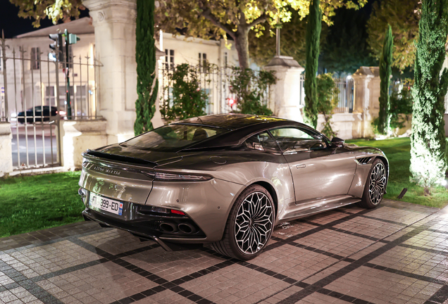 Aston Martin DBS Superleggera