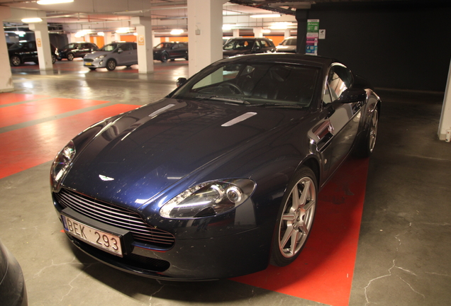 Aston Martin V8 Vantage