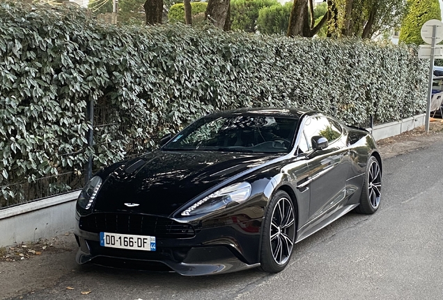 Aston Martin Vanquish 2013