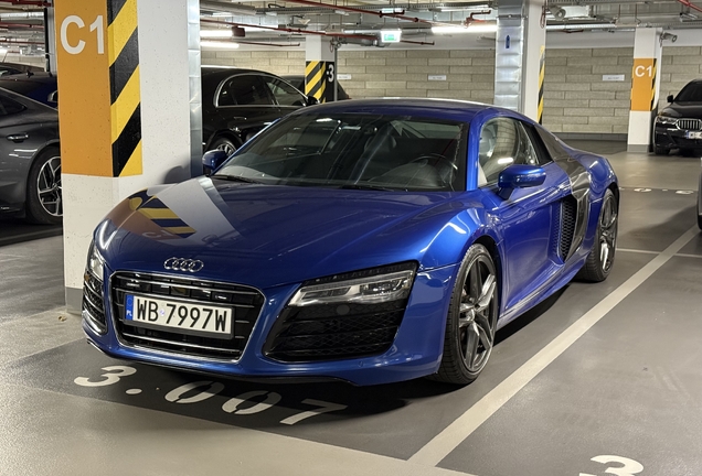 Audi R8 V10 2013
