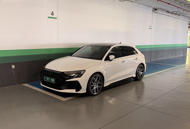 Audi RS3 Sportback 8Y 2025