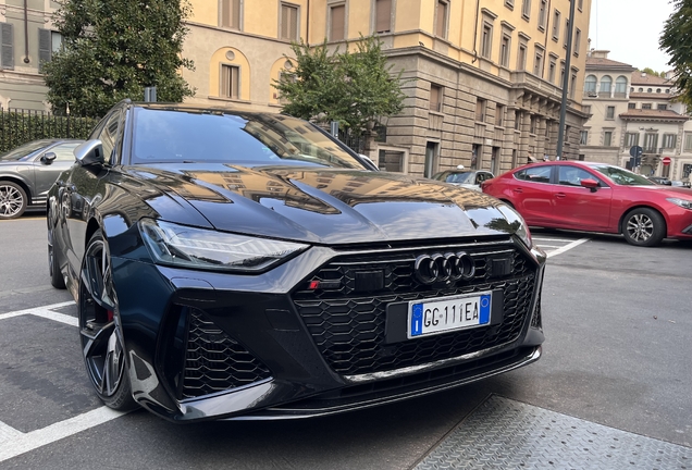 Audi RS6 Avant C8