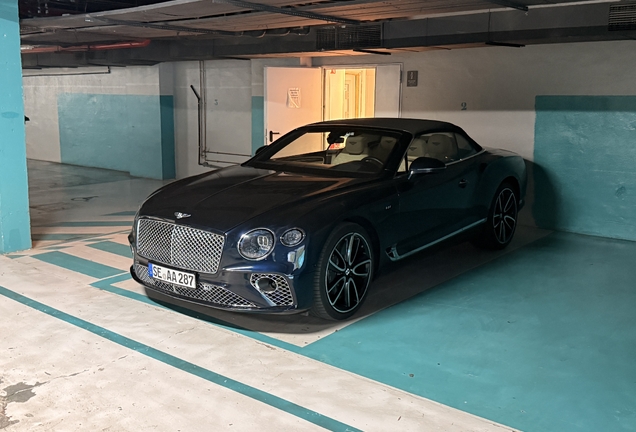 Bentley Continental GTC V8 2020
