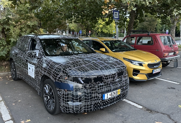 BMW iX3