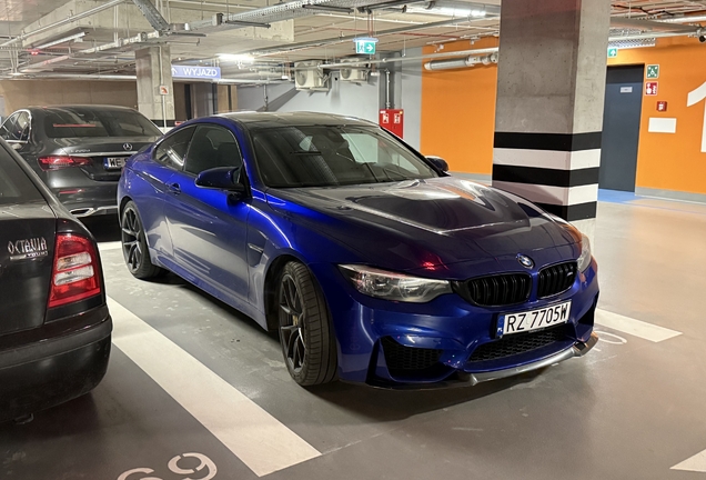 BMW M4 F82 CS