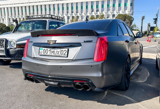 Cadillac CTS-V 2015
