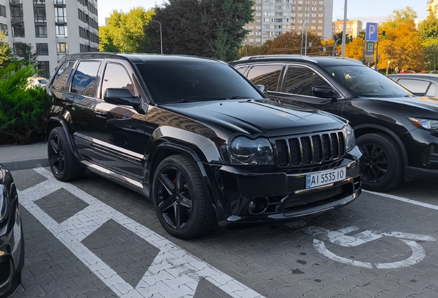 Jeep Grand Cherokee SRT-8 2005