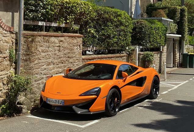 McLaren 570S