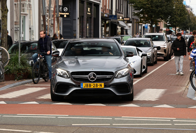 Mercedes-AMG E 63 S W213
