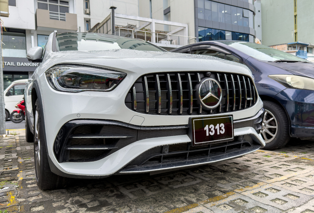 Mercedes-AMG GLA 45 S 4MATIC+ H247