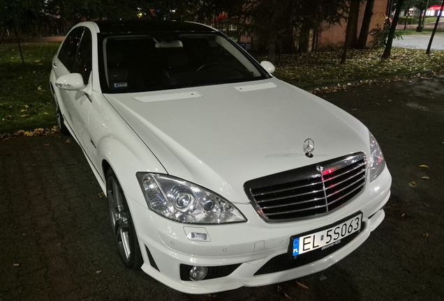 Mercedes-Benz S 63 AMG W221