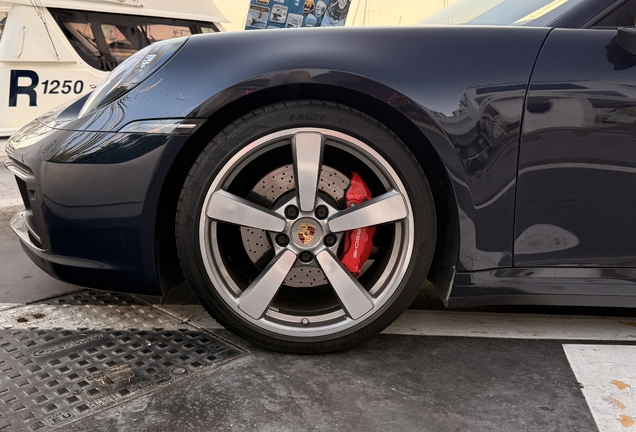 Porsche 992 Carrera 4S Cabriolet MkI