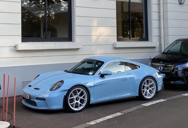 Porsche 992 S/T