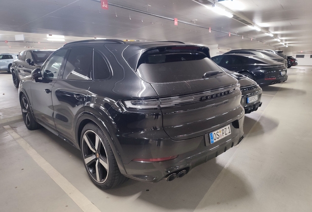 Porsche 9YA Cayenne GTS MkII
