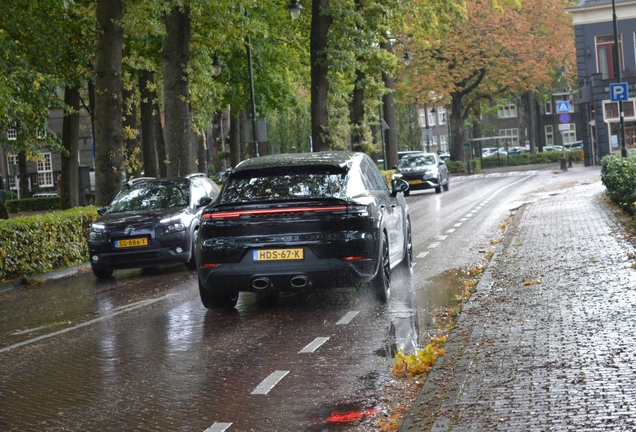 Porsche Cayenne Coupé Turbo E-Hybrid