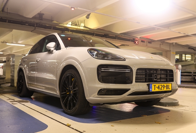 Porsche Cayenne Coupé Turbo S E-Hybrid