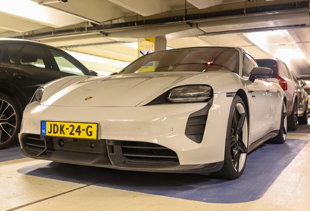 Porsche Taycan Turbo S