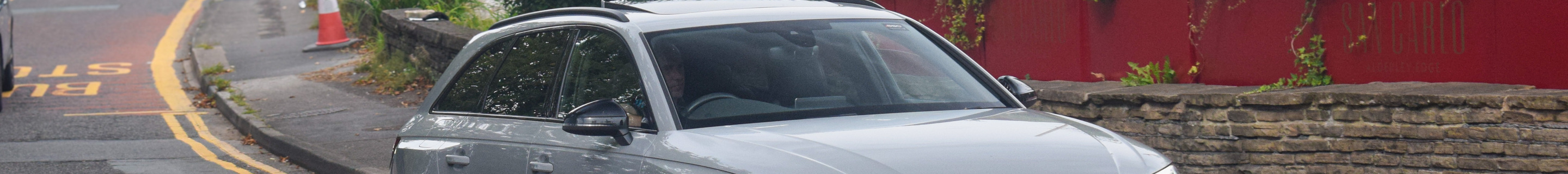 Audi RS4 Avant B9