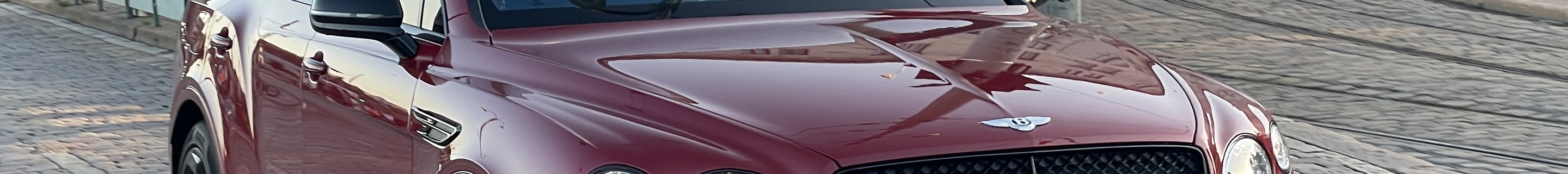 Bentley Bentayga Hybrid 2021