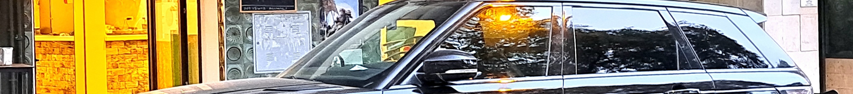 Land Rover Range Rover Sport SVR