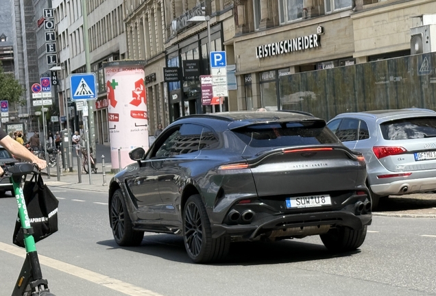 Aston Martin DBX