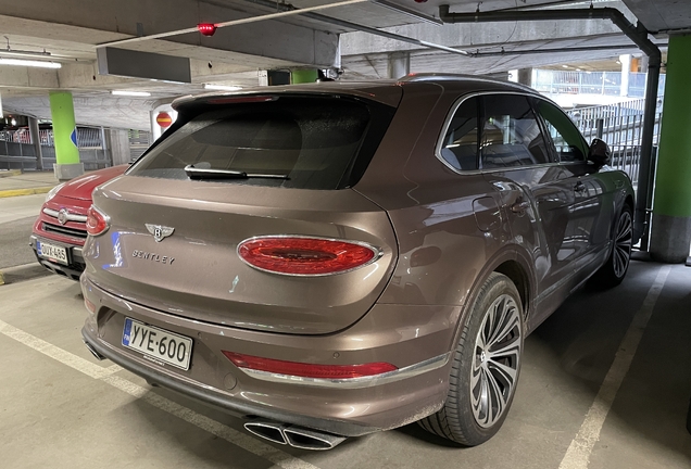 Bentley Bentayga Hybrid 2021