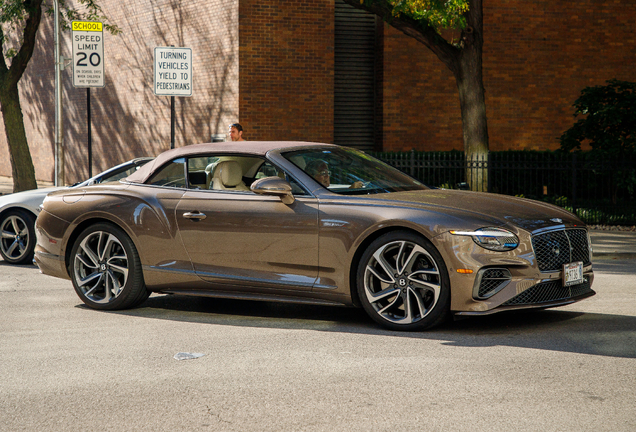 Bentley Continental GTC Speed 2025