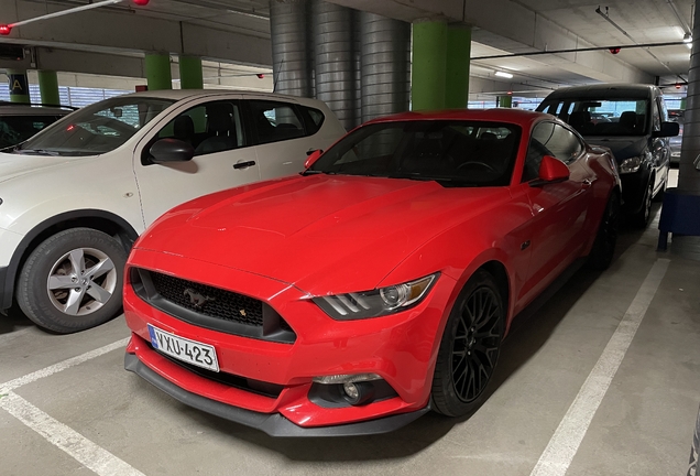 Ford Mustang GT 2015