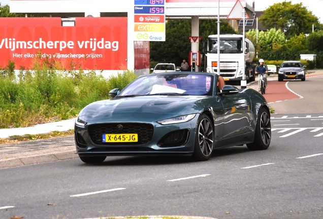 Jaguar F-TYPE P450 75 Convertible