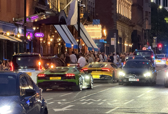 Lamborghini Aventador S LP740-4