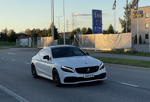 Mercedes-AMG C 63 S Coupé C205