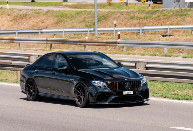 Mercedes-AMG E 63 S W213