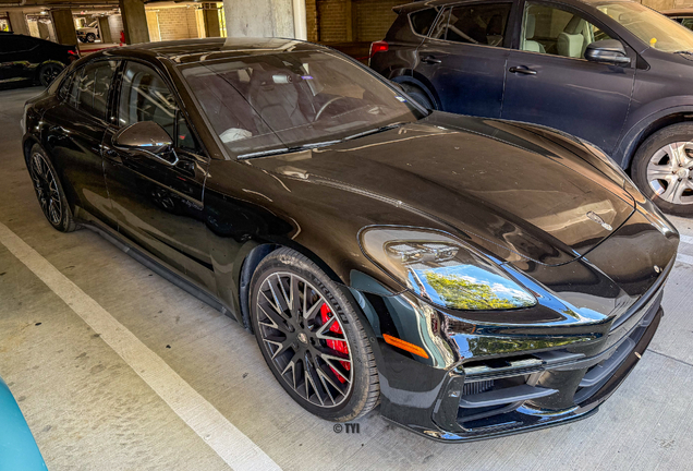 Porsche 972 Panamera Turbo E-Hybrid