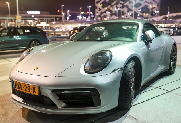 Porsche 992 Carrera 4S Cabriolet MkI