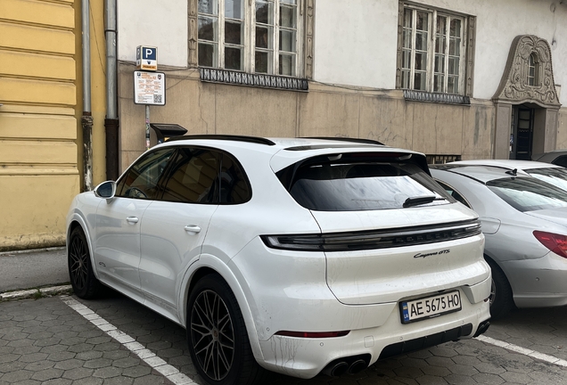 Porsche 9YA Cayenne GTS MkII
