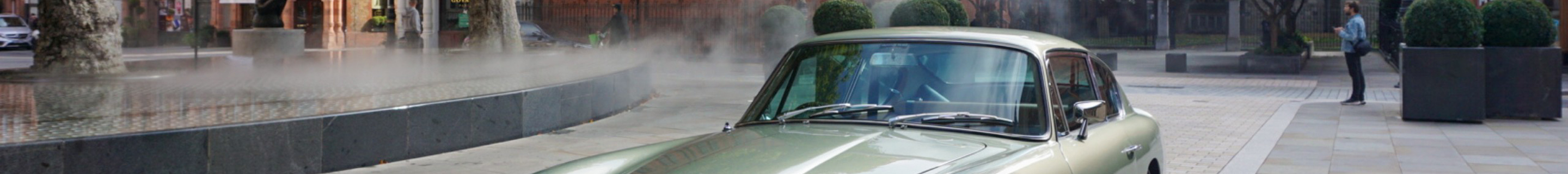 Aston Martin DB6 MKI