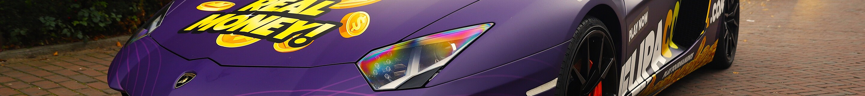Lamborghini Aventador LP700-4 Roadster