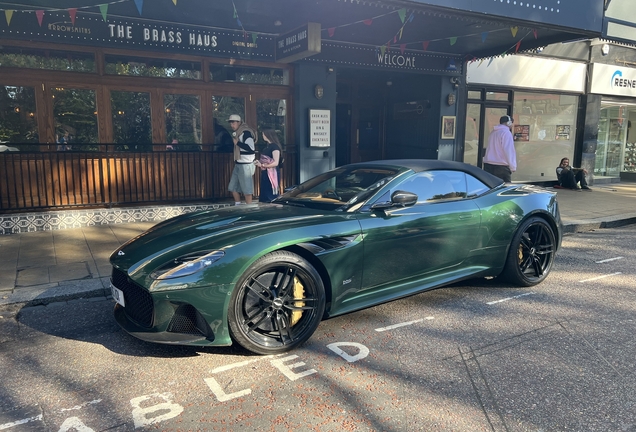 Aston Martin DBS Superleggera Volante