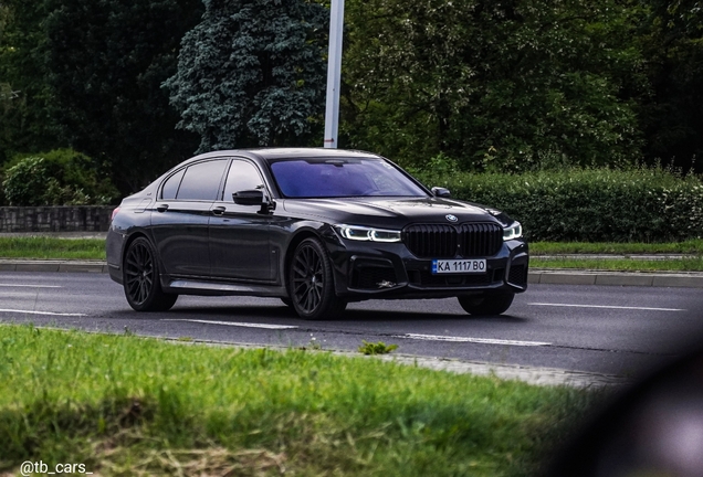 BMW M760Li xDrive 2019