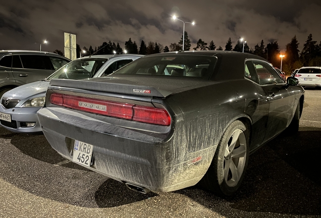 Dodge Challenger SRT-8