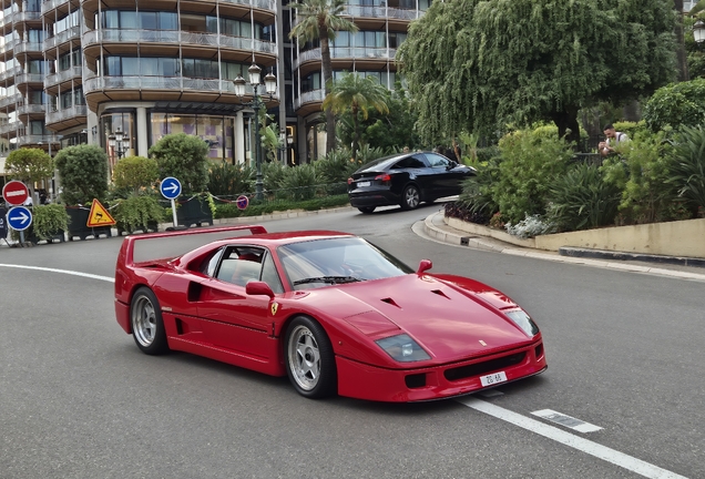 Ferrari F40