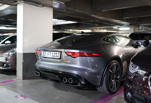 Jaguar F-TYPE R AWD Coupé