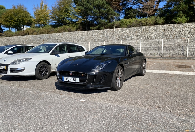 Jaguar F-TYPE S Coupé