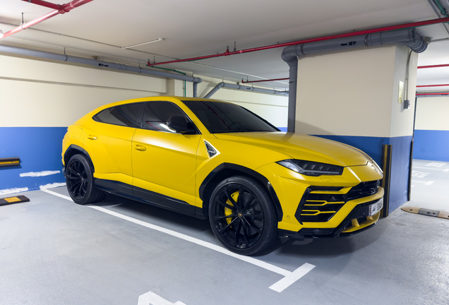 Lamborghini Urus