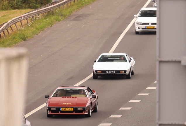 Lotus Esprit S1