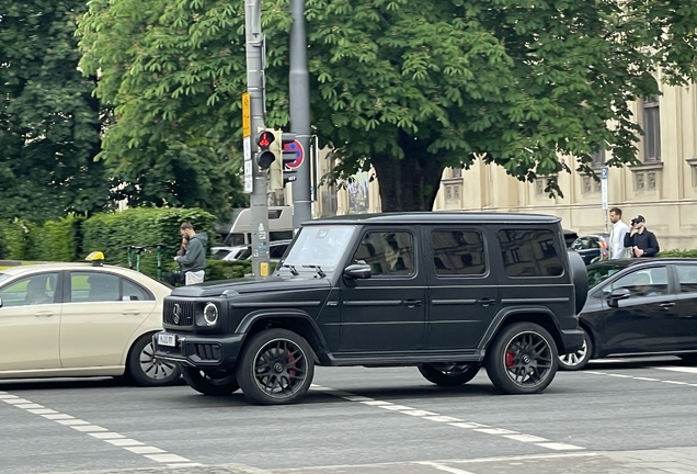 Mercedes-AMG G 63 W465