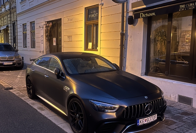 Mercedes-AMG GT 63 S X290