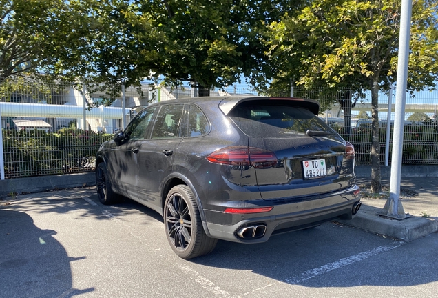 Porsche 958 Cayenne Turbo S MkII