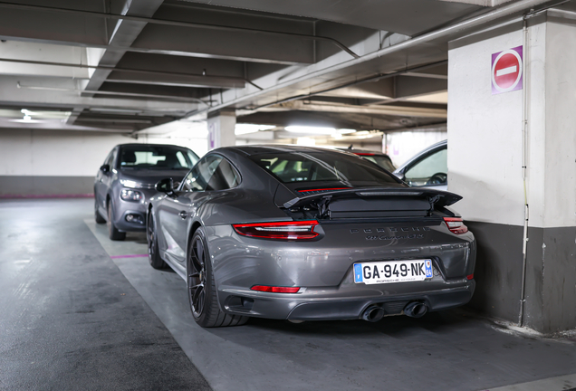 Porsche 991 Carrera GTS MkII
